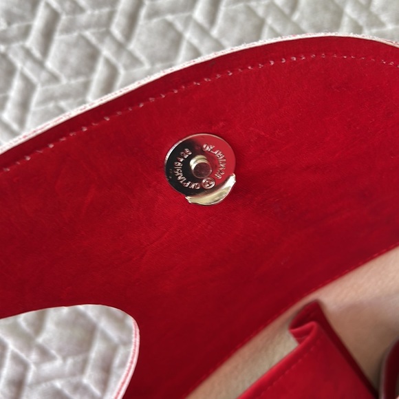 Soy Nica handmade, red purse - Picture 7 of 10